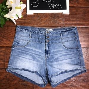 Refuge Jean Shorts Women’s Size 20